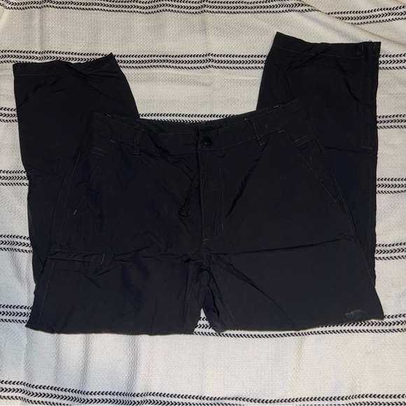 the North Face Men’s Convertible PantsBlack on blackSize 34 NWOT